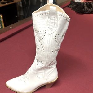 Ann Creek boots size 8